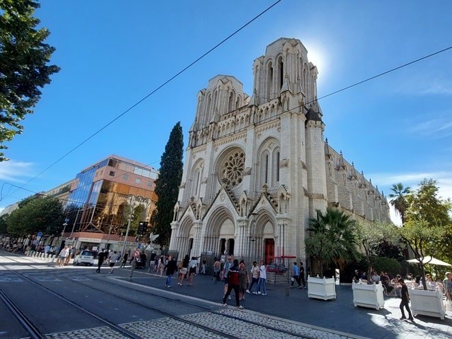 Notre Dame on Avenue Jean Medecin