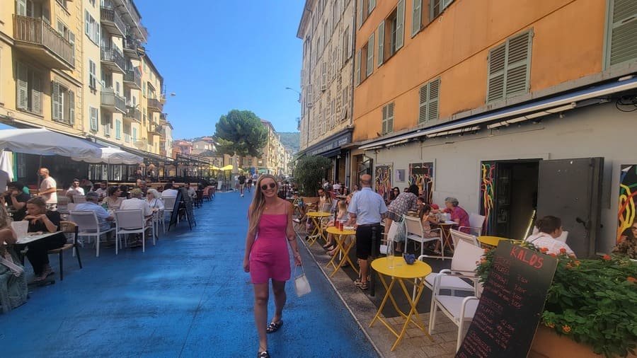 the pedestrian street of Rue Bonaparte 